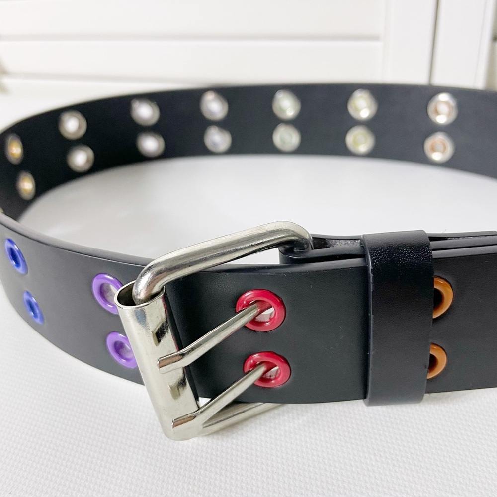 Hot Topic rainbow grommet belt - Picture 2 of 3